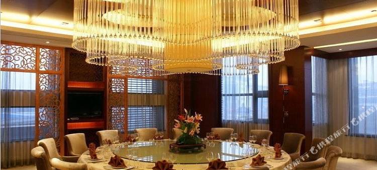 扬州东关街凯莎华美达广场酒店图片