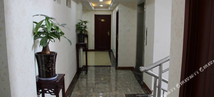 华阴市源远宾馆(华山北站店)图片