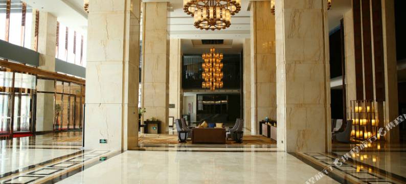 邹城和泰度假酒店图片