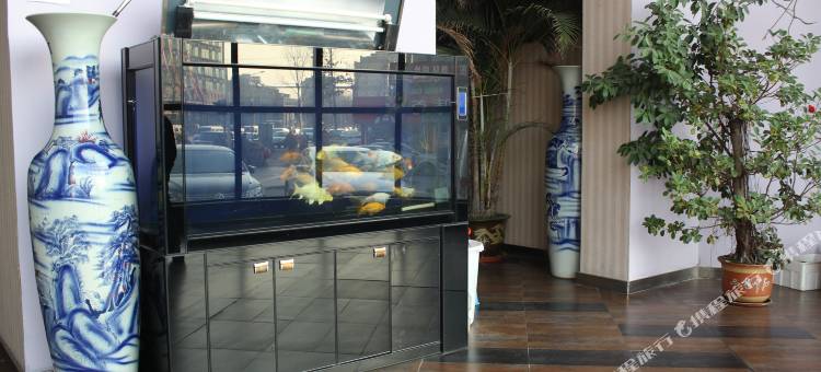 星期三宾馆(抚顺凯旋门店)图片