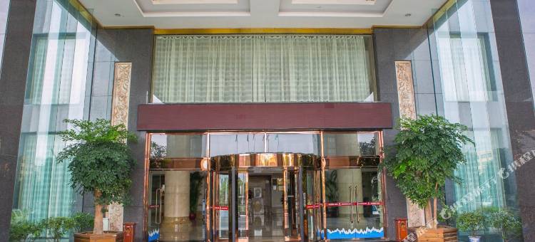 新昌泰坦国际大酒店图片