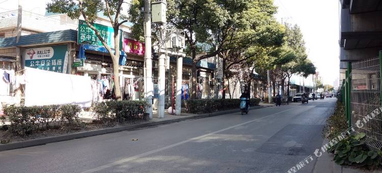 上海逸凡居旅店图片