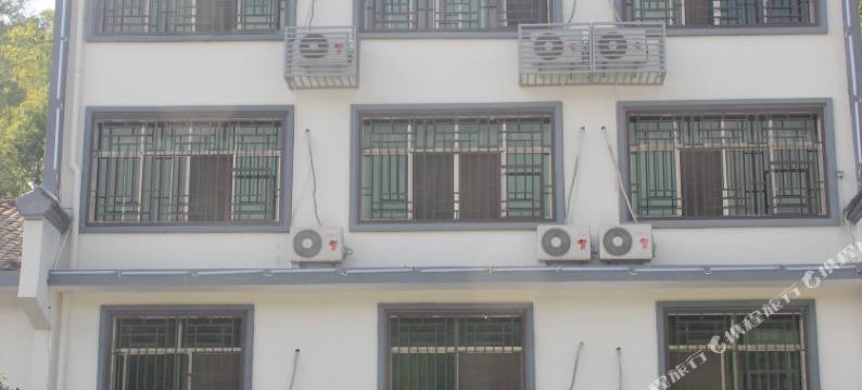 长沙大围山园外圆客栈图片