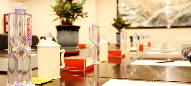 呼和浩特九月久大酒店图片