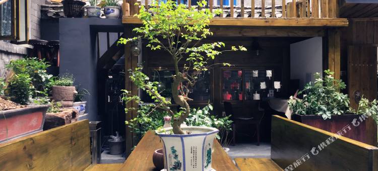 凤凰西原民宿图片