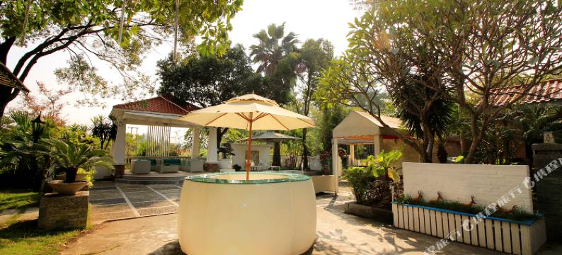 清远狮子湖爱琴海主题民宿图片