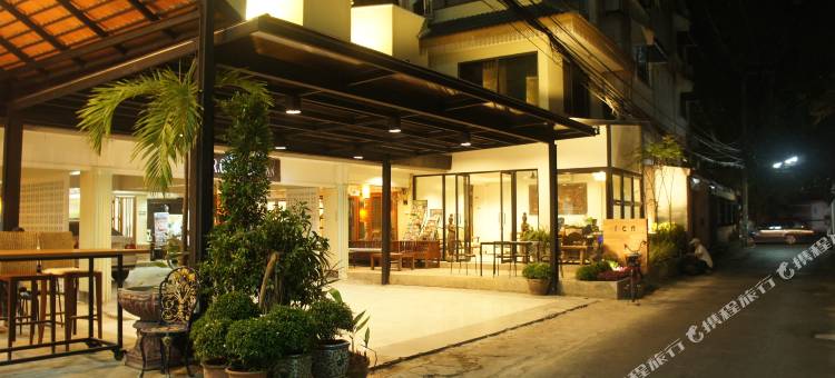 河松阁酒店(RCN Court & Inn)图片