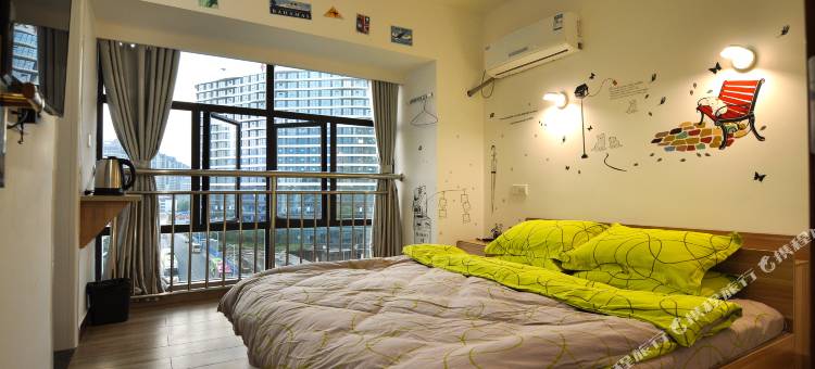 张家界积木小屋图片