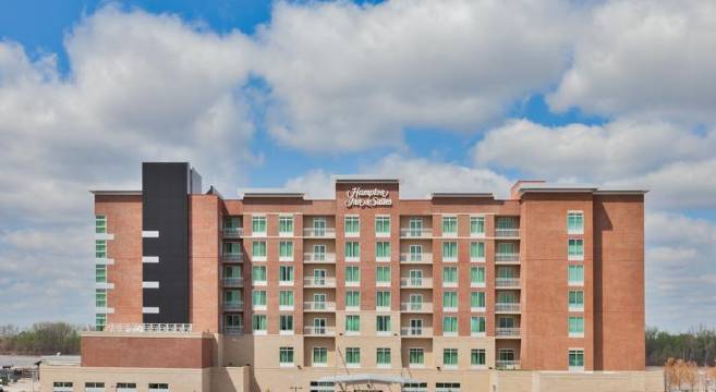 欧文斯伯勒市中心/水岸希尔顿套房酒店(Hampton Inn & Suites Downtown Owensboro/Waterfront)
