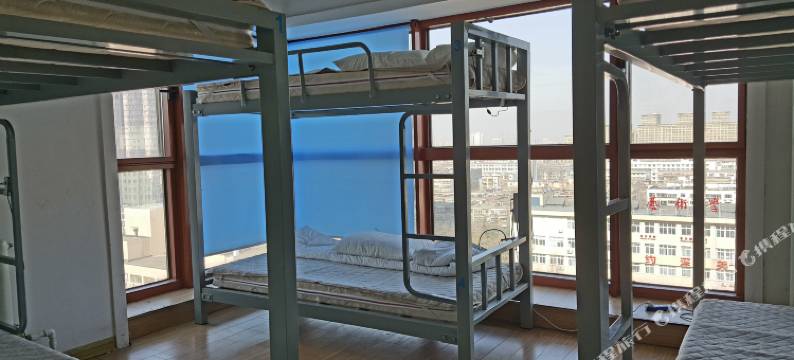 济南行走青年公寓图片