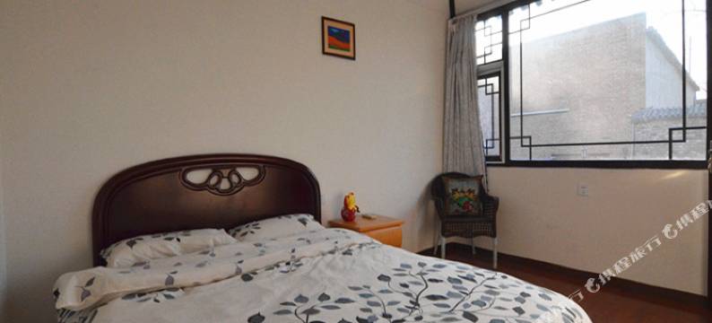 北京传统式中国建筑庭院四合院图片