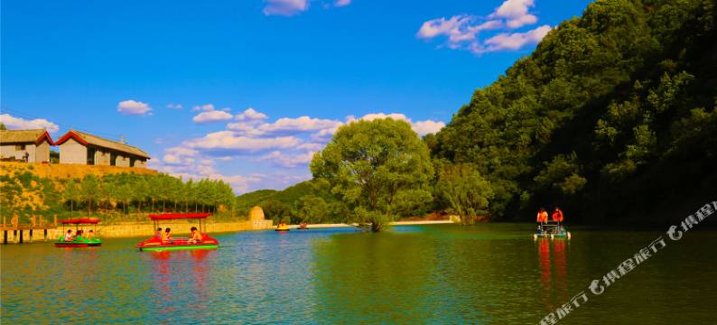 吉县人祖山忘忧山庄图片