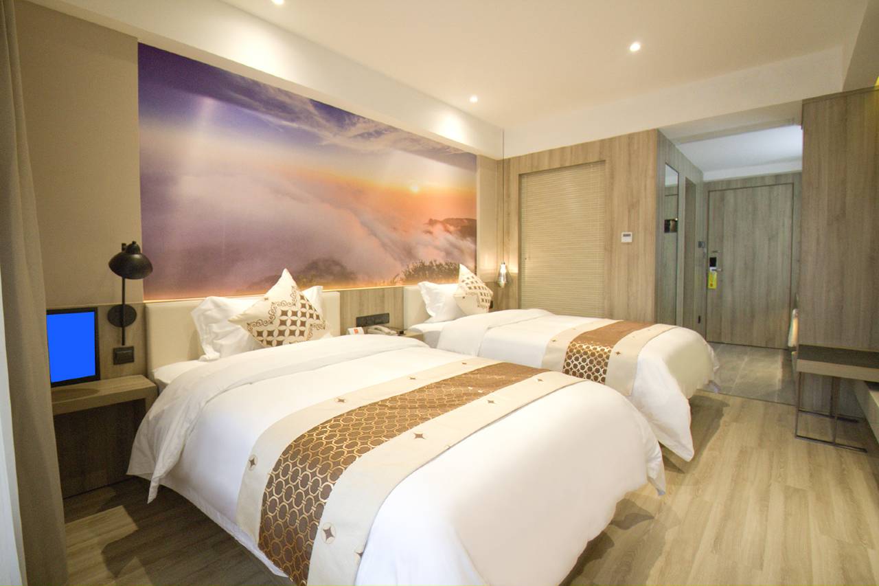 逸室酒店(成都金楠天街店)