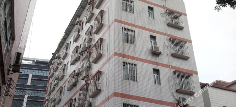 佛山龙桦酒店张槎村店图片