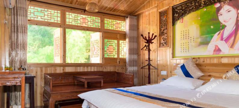 婺源竹伴溪语民宿图片