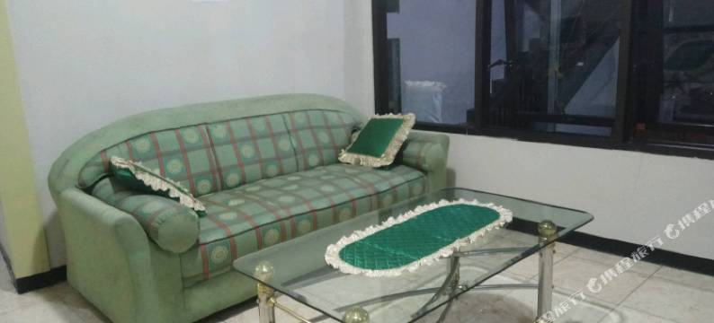 OYO894努莎英达伊斯兰家庭旅馆(RedDoorz Syariah at Nusa Indah Near Bns)图片