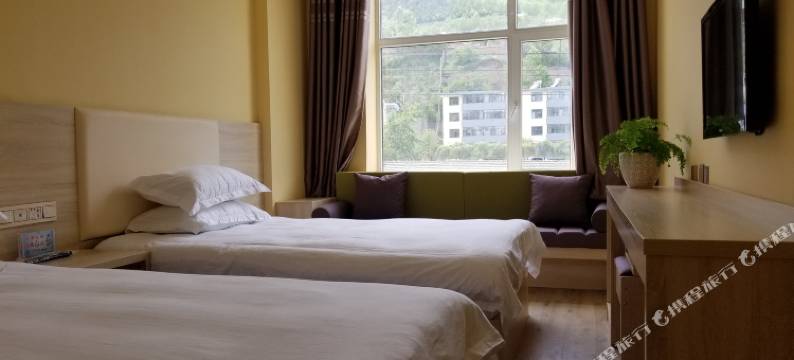 西宁锦华假日宾馆图片