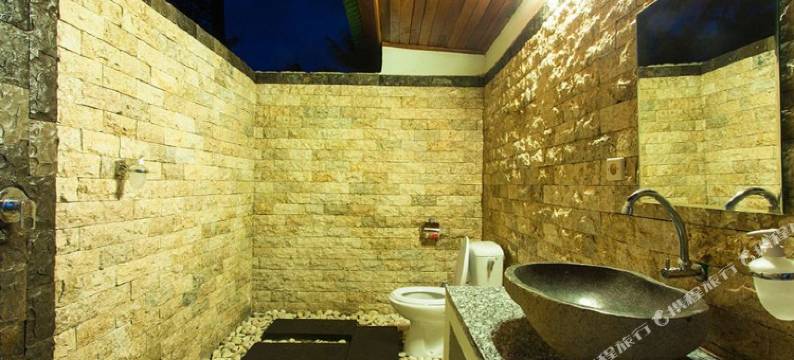 吉利阿尔夕阳大酒店(Grand Sunset Gili Air)图片