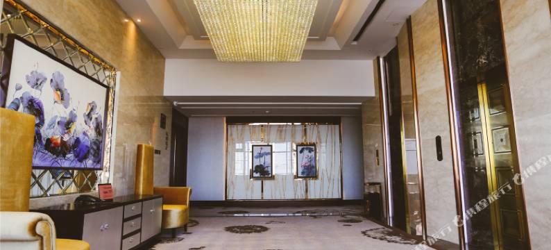 鹤岗九州国际酒店图片