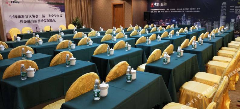 中卫市优派莱斯酒店图片