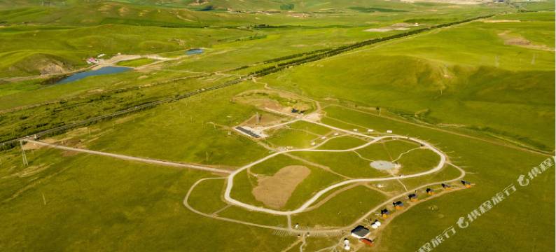 可汗山自驾车露营地民宿图片