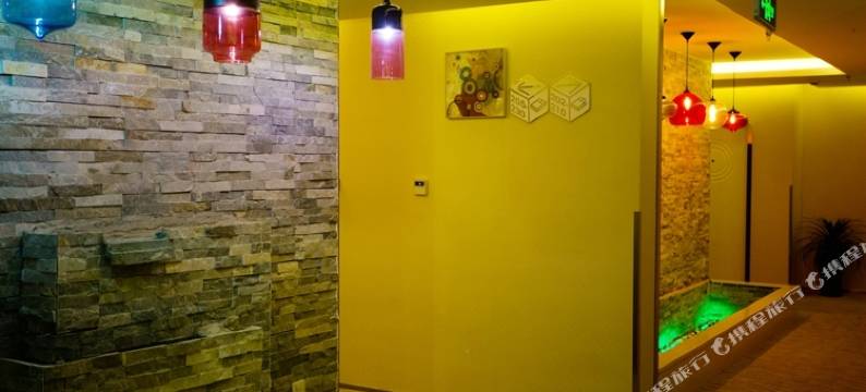 Zsmart智尚酒店(上海北外滩四川北路中心店)图片