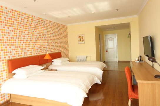 home inn (anqiu weixu south road taihuacheng)