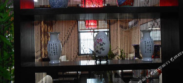 长武华隆商务酒店图片