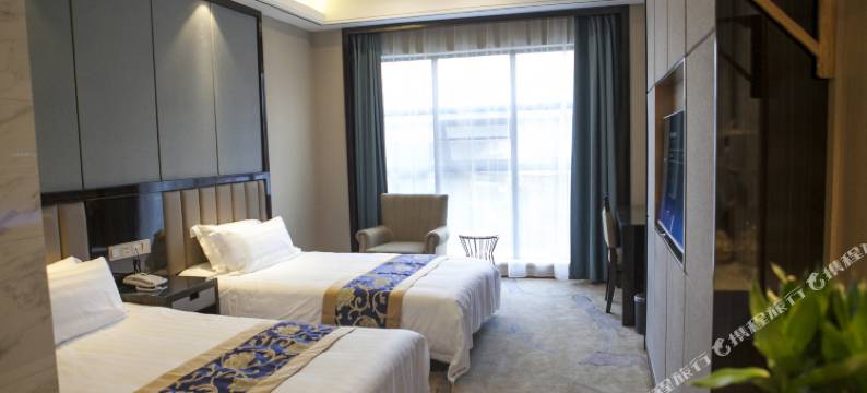 汉江精品酒店(十堰三堰太和医院店)图片