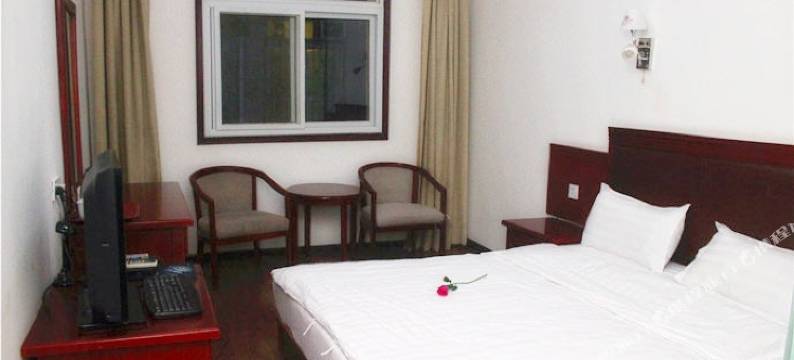 西安万宸酒店(钟鼓楼洒金桥地铁站店)图片