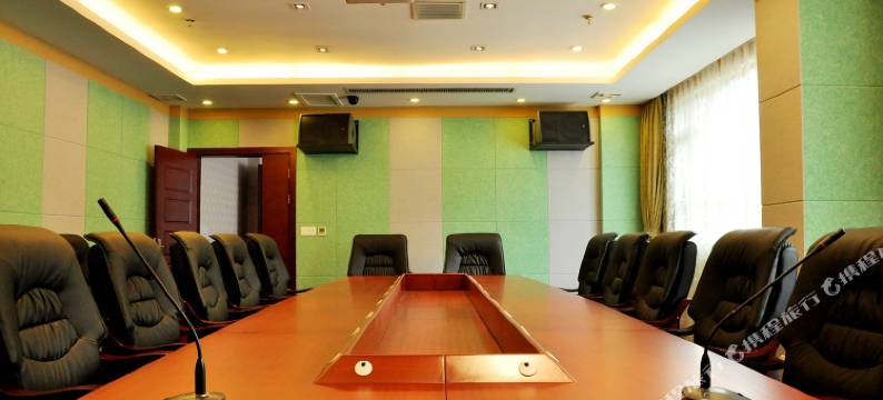 正华大酒店(桐梓火车站店)图片