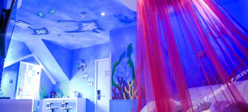 艾米情侣客栈(潍坊丹桂里金街店)图片