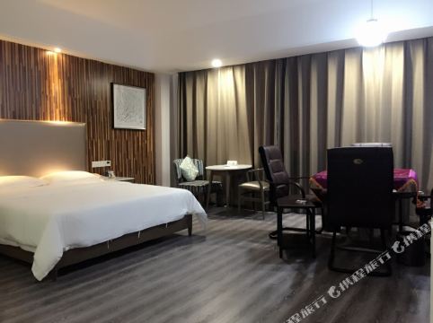 雅美酒店(湘潭万达广场店)