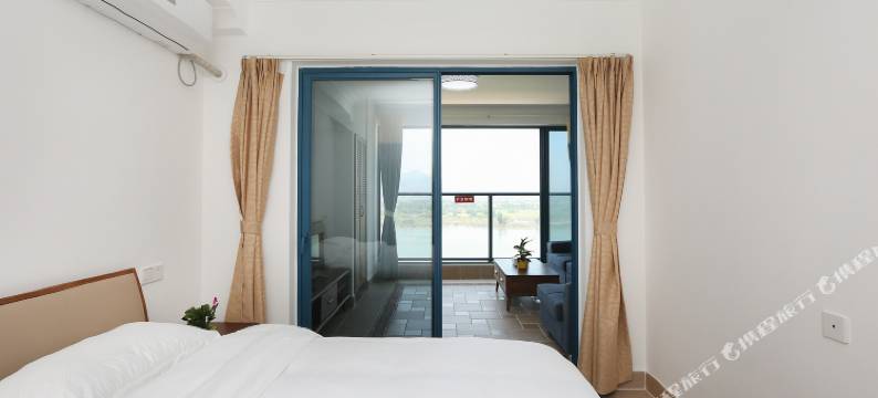 双月湾海景度假酒店(惠东万科店)图片