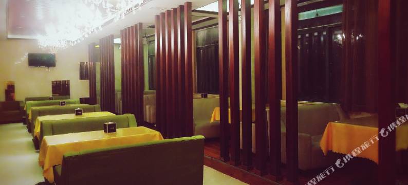 阜南雷克泰酒店图片