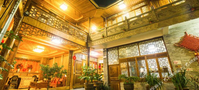 枕畔・忆和顺・水榭天井丨传承古院・180°花园观景美宿(和顺古镇店)图片