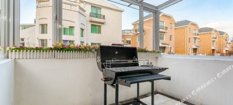 北京脸谱轰趴馆图片