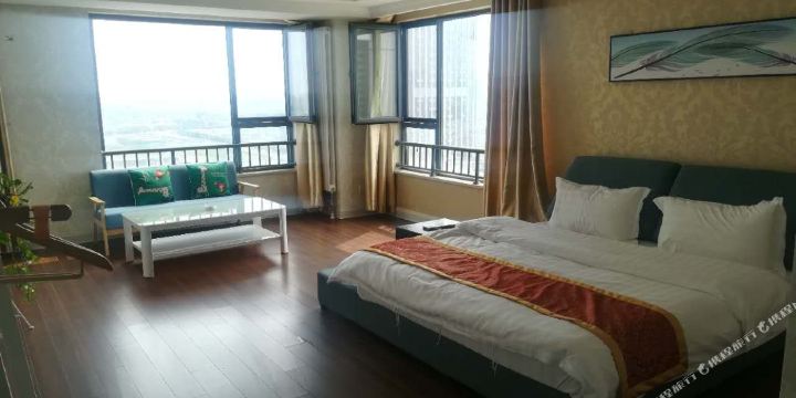 山东省泰安市泰山区万达广场5号公寓613室(08)