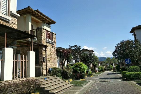 大邑山顶景别墅