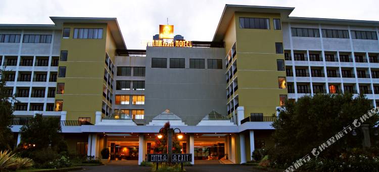 苏丹拉贾​​酒店，会展娱乐(Sutan Raja Hotel & Convention Centre Manado)图片