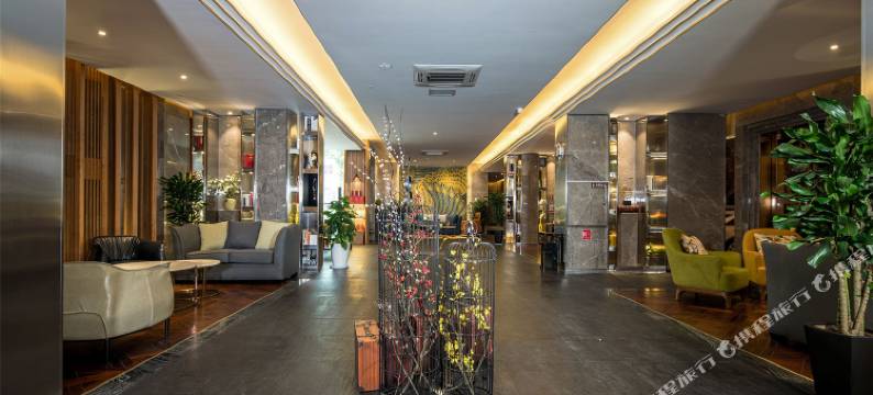 昆明曼棠·V酒店(昆明市体育馆云大医院店)图片