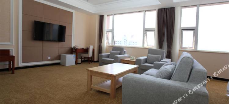 涞源夏都假日酒店图片