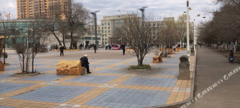 萝北聚宝泉快捷宾馆图片