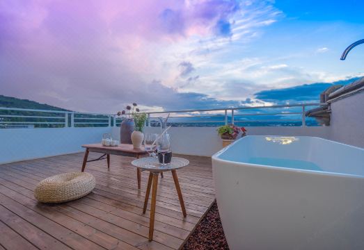 三万里·森旅设计师民宿（腾冲和顺古镇店）外景图