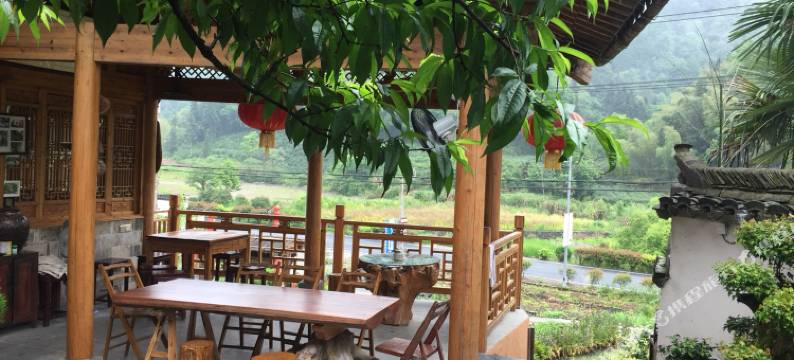 黟县青石桃舍客栈图片