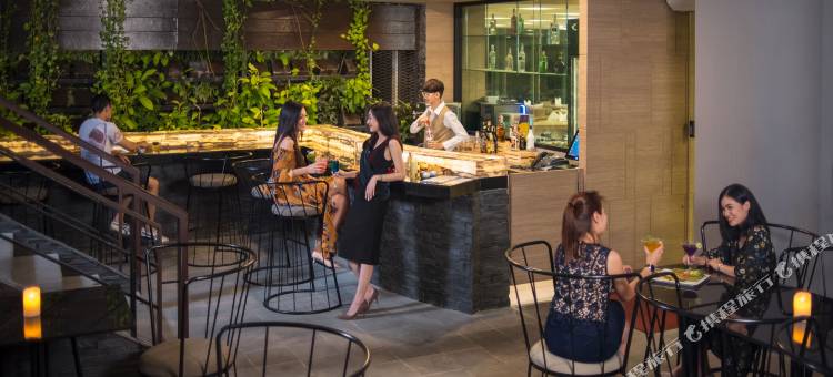 曼谷素坤逸 11 巷索里泰莱酒店(Solitaire Bangkok Sukhumvit 11)图片