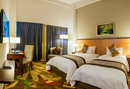 Summit Parkview Yangon Hotel Overview