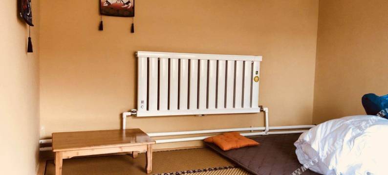 北京传统式中国建筑庭院四合院图片