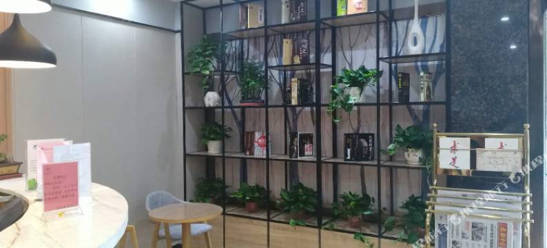 布丁严选酒店(西安咸宁东路田家湾地铁站店)图片