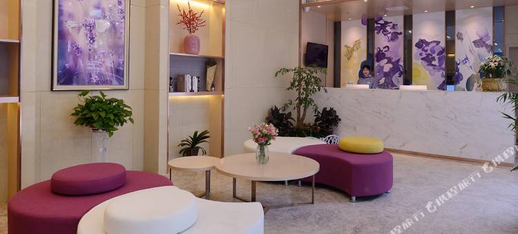 麗枫酒店(武汉华中师范大学广埠屯地铁站店)图片